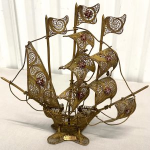 โมเดลเรือทองเหลืองมือสองฝรั่งเศส