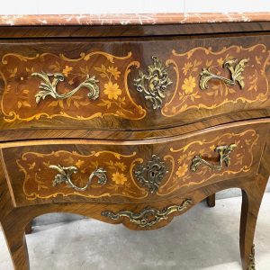 คอมโมดอินเลด์ท็อปหินอ่อนฝรั่งเศส