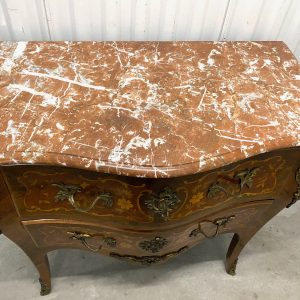 คอมโมดอินเลด์ท็อปหินอ่อนฝรั่งเศส