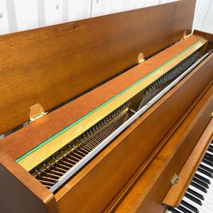 เปียโนทรงตรงยี่ห้อ CHERER มือสอง