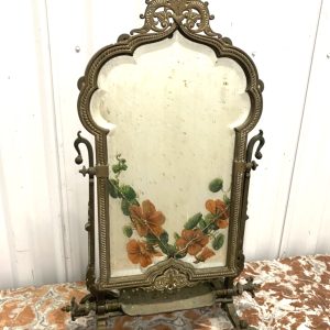 กระจกบรอนซ์วางเครื่องประดับงานปรับระดับได้