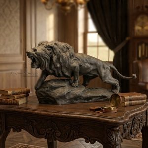 หุ่นสิงโตวัสดุพิวเตอร์ลายเซนต์ปี1909